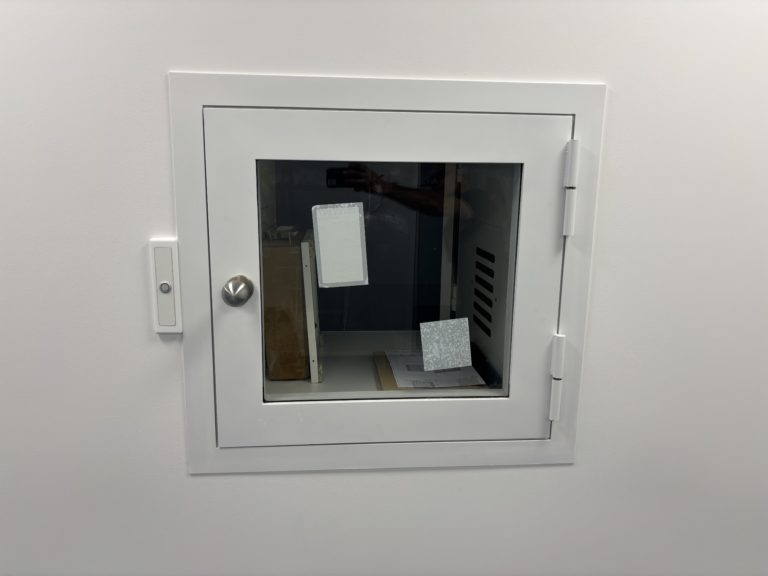 Teoxane – Passe plat EI30